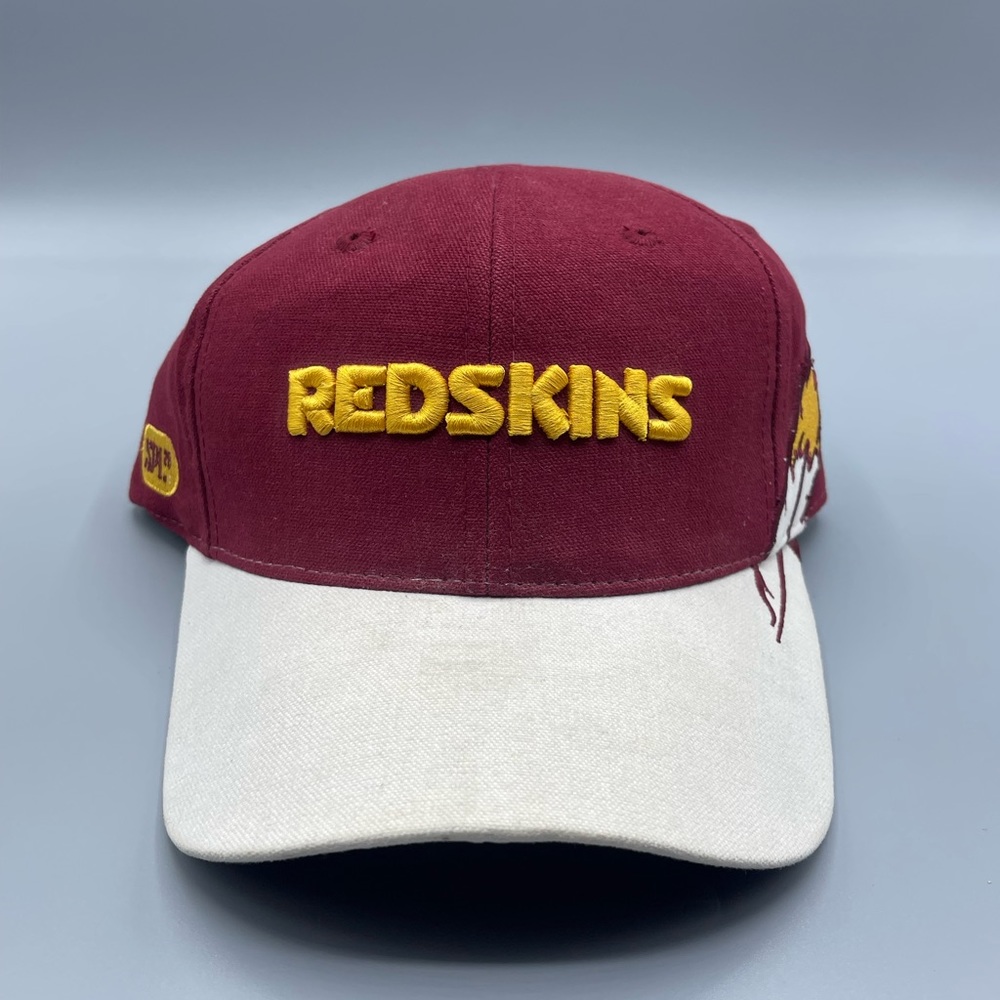 Vintage NFL Washington Redskins Throwback Strap Hat NEW Red Gold One Size
